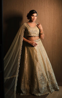 Sunehri Noor – Golden Bridal Lehenga with Dupatta